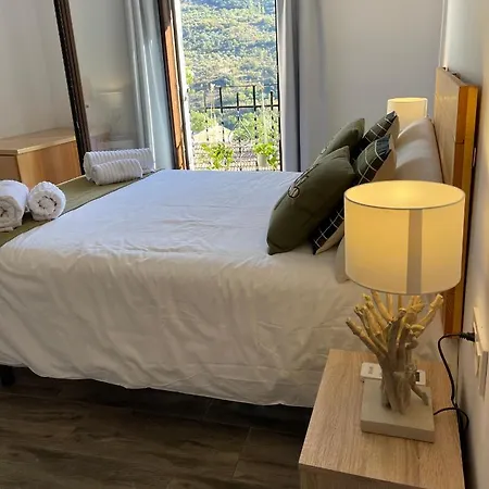 Casa Rural 2 *